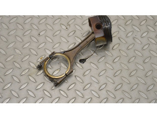Píst 06EA   Audi A6 S6 C6 4F    AUK 