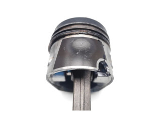 Píst AWX   Audi A6 S6 C5 4B    AWX 