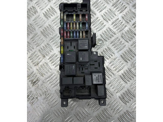   Pojistková skříňka 8678449, 518218009   Volvo V70 2004