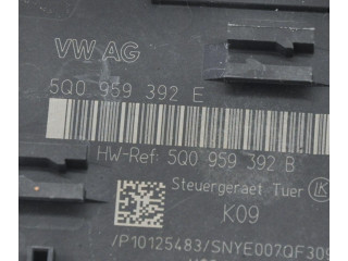 Поршень Блок управления дверью DDY 5Q0959393B  Audi Q2 -  