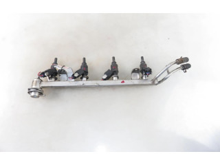 Топливная рампа 06A906031D, 06A906031D   Volkswagen Bora   для двигателя AGN