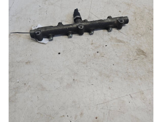 Топливная рампа 0445214017   Peugeot 607  