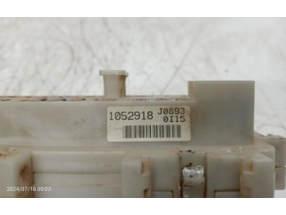   Pojistková skříňka 1052918   Nissan Navara 2011