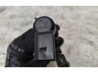 Vstřikovač 9655304880, EB1820013   Mazda 2     