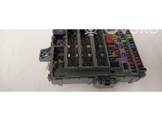 Блок предохранителей TV0G230   Honda Civic    