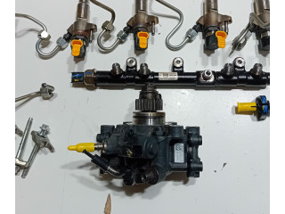Vstřikovač 1660000372R, 175217543R   Nissan Navara D23     