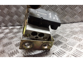 Блок АБС 7L0614111F, 7L0907379F   Volkswagen  Touareg I  2002-2010 года