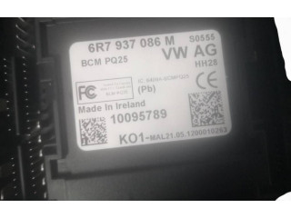 Přístrojová deska  Skoda Fabia Mk2 (5J) 2013 6R7937086M, 10095789  