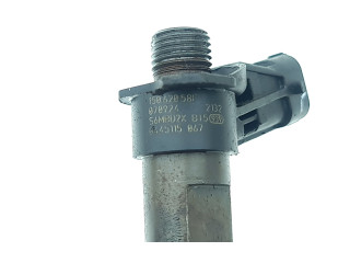 Vstřikovač 15062058F, 0445115067   Chrysler Grand Voyager V    VM64C 