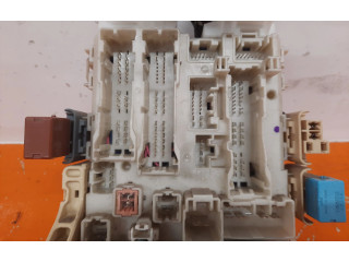   Pojistková skříňka 82730-52341, 82730-52341   Toyota Yaris 2008