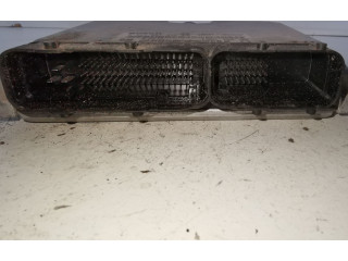 Блок управления двигателя 0281001636, 90565941   Opel Omega B1