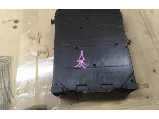 Блок предохранителей 9819851280, 28550129   Citroen Jumpy    
