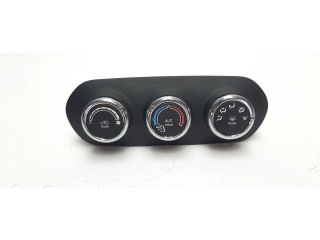 Блок управления климат-контролем 7356577920   Jeep Renegade