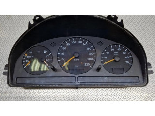 Přístrojová deska  Mercedes-Benz ML W163 2002 3329130030  