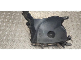   Pojistková skříňka    Toyota Auris 150 2008