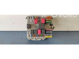 Блок предохранителей 46835597   Fiat Punto (188)    
