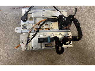 Турбина Радио/ проигрыватель CD/DVD / навигация Mercedes-Benz S W220  A2208270442, 8638204257         
