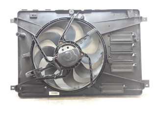 Вентилятор радиатора     P31293778    Volvo V70 2.5