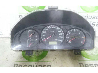Přístrojová deska  Mazda Premacy 2000 WHCB16, 0090059  