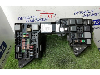  Pojistková skříňka 8X2T14290KD, 8X2T14290KD   Jaguar XF 2008