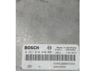 Řídící jednotka 8200065994, 8200126492   Volvo S40, V40 2002