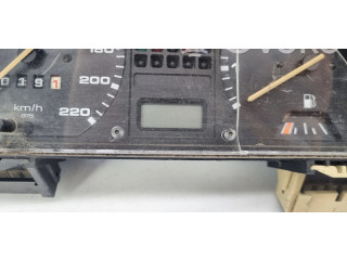 Панель приборов 321919033RF   Volkswagen PASSAT B2       
