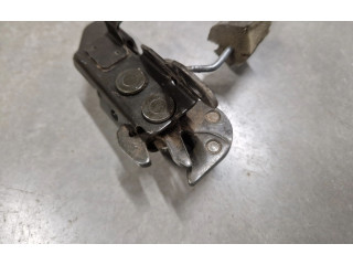Замок багажника     Nissan Patrol Y61 1997 - 2009 года