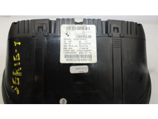 Přístrojová deska  BMW 1 E81 E87  IK922094901Q  