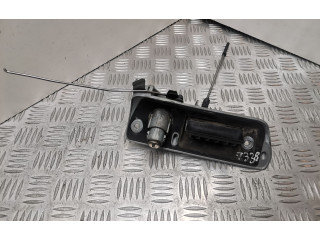 Zámek zadních dveří 7H0827161A   Volkswagen Caddy 2009