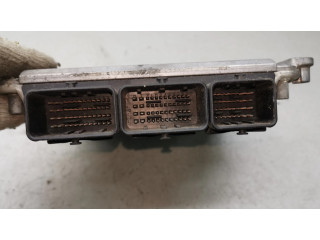 Řídící jednotka 0281010637, 8200211711   Renault Laguna II 2003