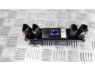 Дисплей    96628249   Chevrolet Captiva