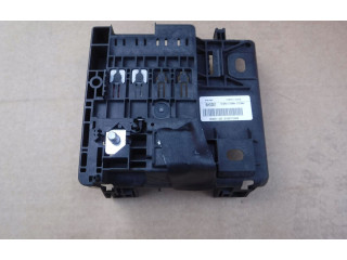 Блок предохранителей JX6T14A094AC   Ford Focus    