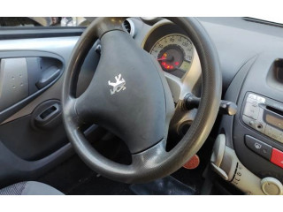 Volant Peugeot 107 2007 Bom, ESTADO  