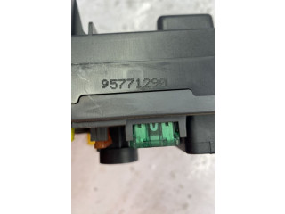 Pojistková skříňka Řídící jednotka BSM 9807028780   Peugeot 308 2009