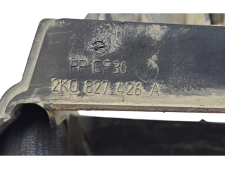 Zámek zadních dveří 2K0827426A   Volkswagen Caddy 2007