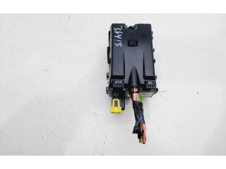   Pojistková skříňka 9806192580   Peugeot 3008  2019