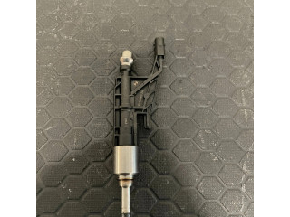 Vstřikovač 0261500539   BMW 2 F22 F23  pro benzínový motor 2.0  