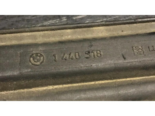 Vstřikovací lišta 1440318   BMW 3 E46  pro benzínový motor 2.5  