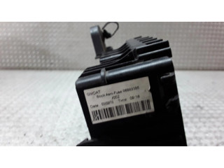   Pojistková skříňka 96889385   Chevrolet Cruze 2010