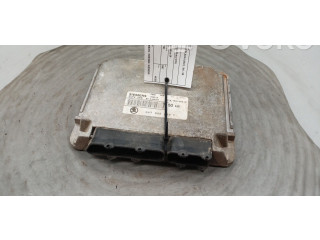 Блок управления двигателя 047906030C, 5WP4208   Skoda Felicia I