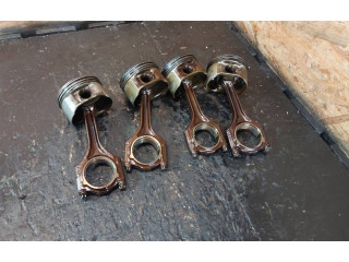 Píst 11251437176   BMW 3 E46    M43B19 194E1 