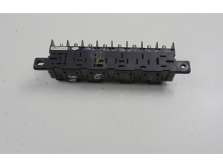   Pojistková skříňka 4A0941822, 4A0941822   Audi A6 S6 C4 4A 1996