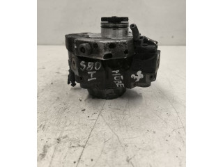 Vstřikovací čerpadlo 8689590   Volvo S80    D 5244 T 