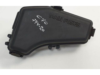 Блок предохранителей 551661MO54   Volvo C70    