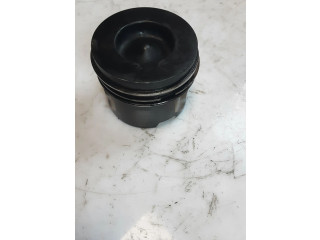 Píst 83L57, R111   Audi A6 S6 C6 4F     