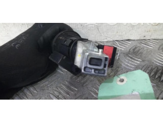 Ручка стеклоочистителей MR570116   Mitsubishi Montero