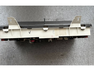Přístrojová deska  Nissan Patrol Y60 1992 2482033J18, 2482533J69  