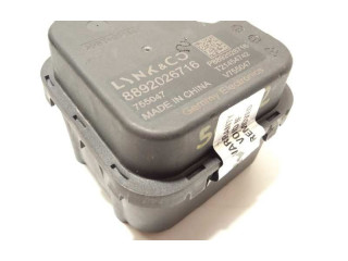 Блок управления 8892026716, P8892026716   Lynk & co 01