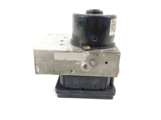 Jednotka ABS A0064310312   Mercedes-Benz C W203 2006