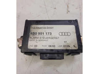 Блок управления сигнализации 4D0951173   Audi A8 S8 D2 4D    